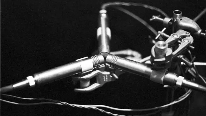 16 1 c t b and w 1 g web